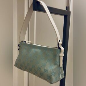 Gucci Handbag GG Canvas Pochette Shoulder Bag with Coin Purse